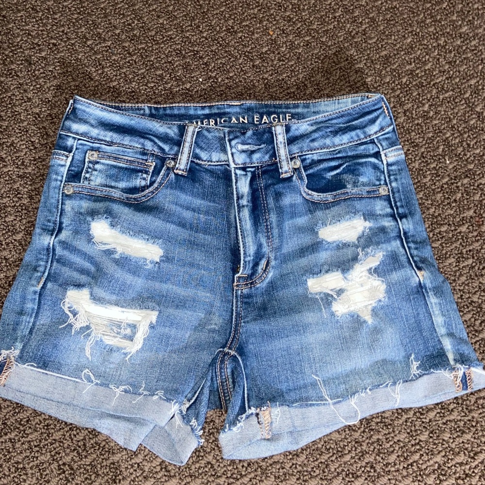 American eagle ripped shorts